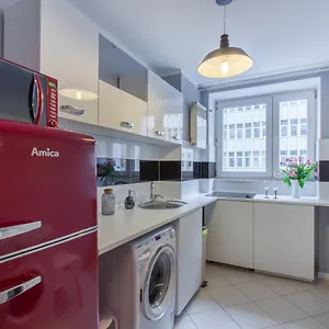Clicktheflat Zurawia Street , Varsó Lengyelország